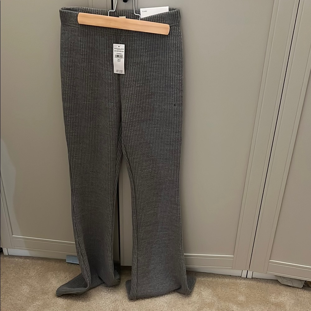 NWT American Eagle lounge flare